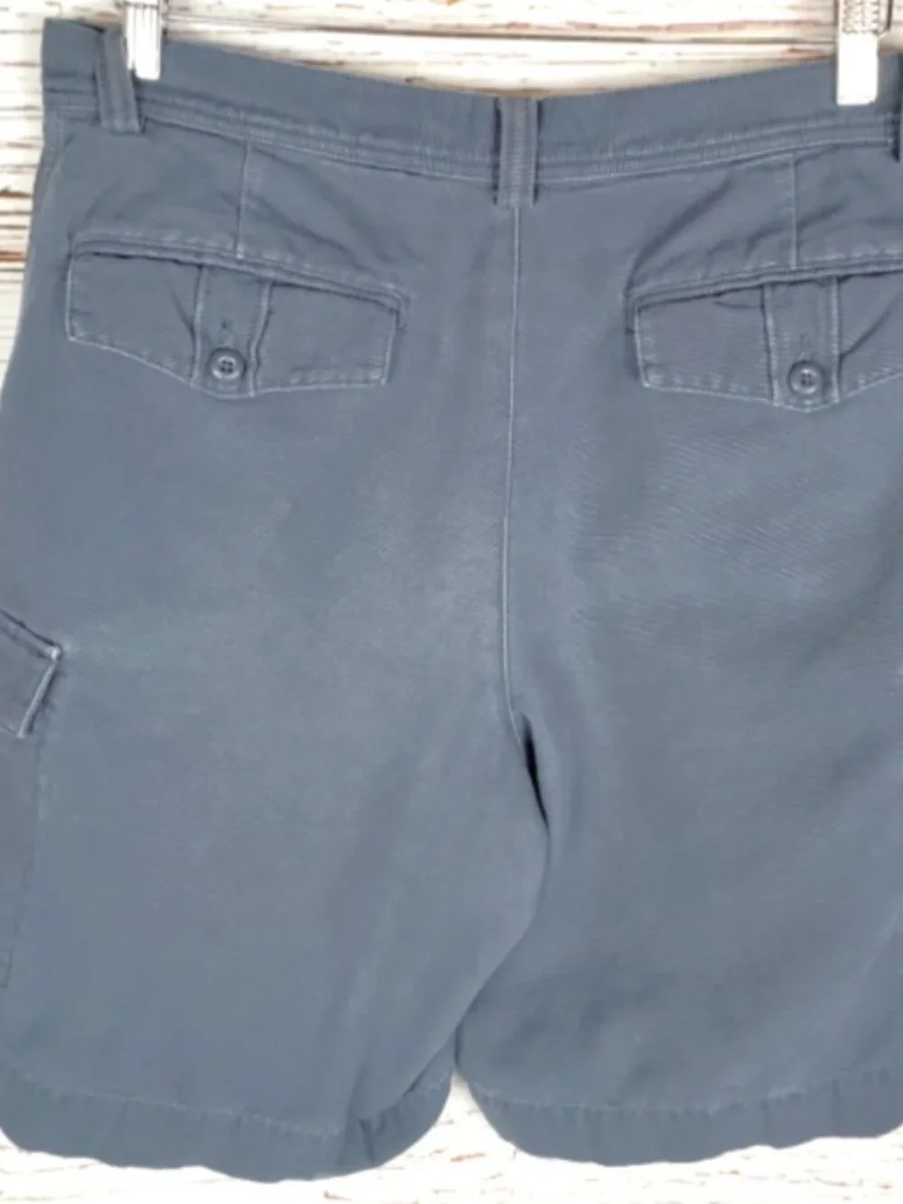 Eddie Bauer Button Fly Cargo Shorts‎ Men's Size 32 Gray 100% Cotton